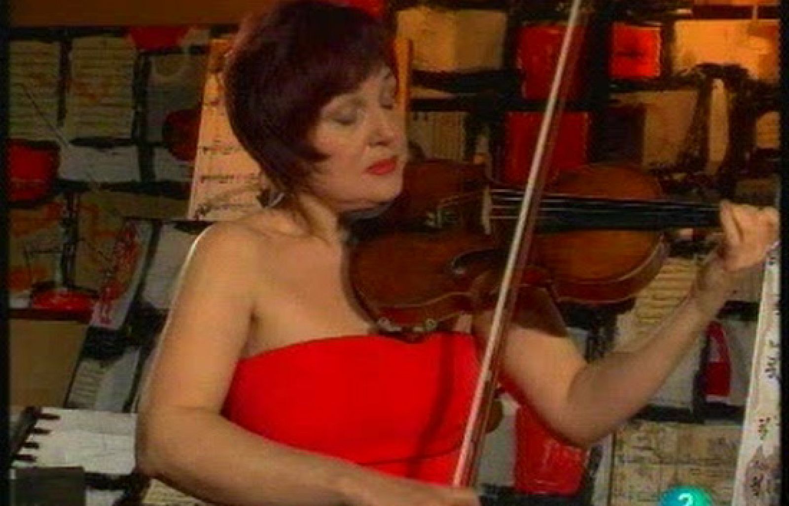 Els nous catalans - L'entrevista: Ala Voronkova - Els nous catalans | Veure