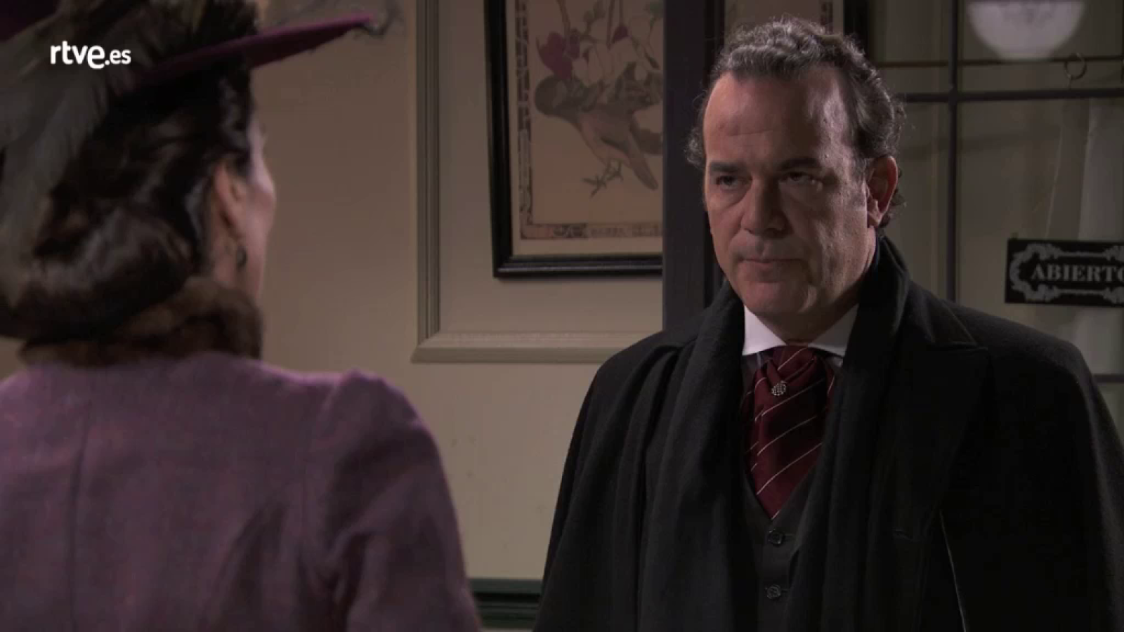 Acacias 38 - Don Arturo vuelve a encontrarse con Silvia Reyes