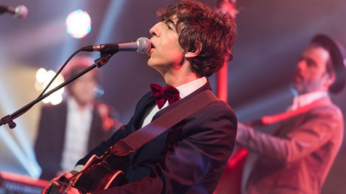 Cachitos de hierro y cromo - Sidonie - Una guitarra