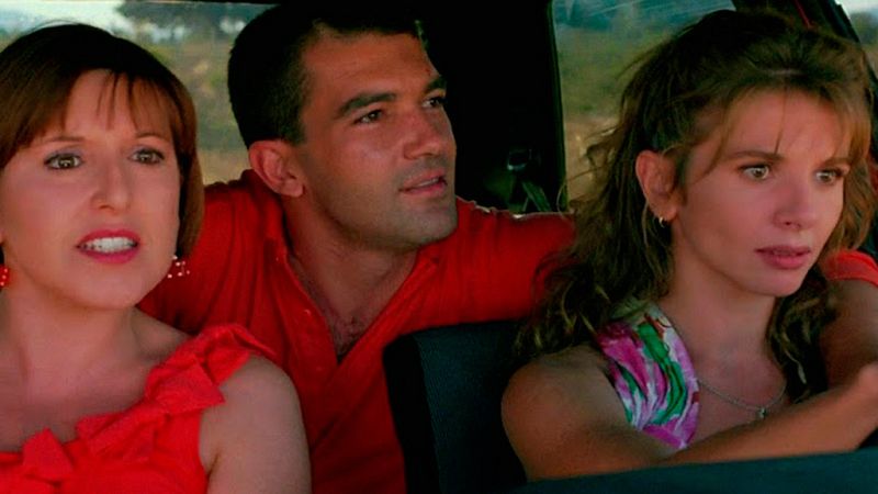 La secuencia de los Javis: 'Átame!', de Pedro Almodóvar