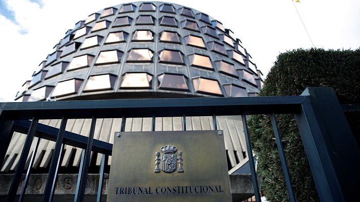 Telediario 1 - El TC suspenderá el Pleno si se pretende investir a Puigdemont sin estar presente