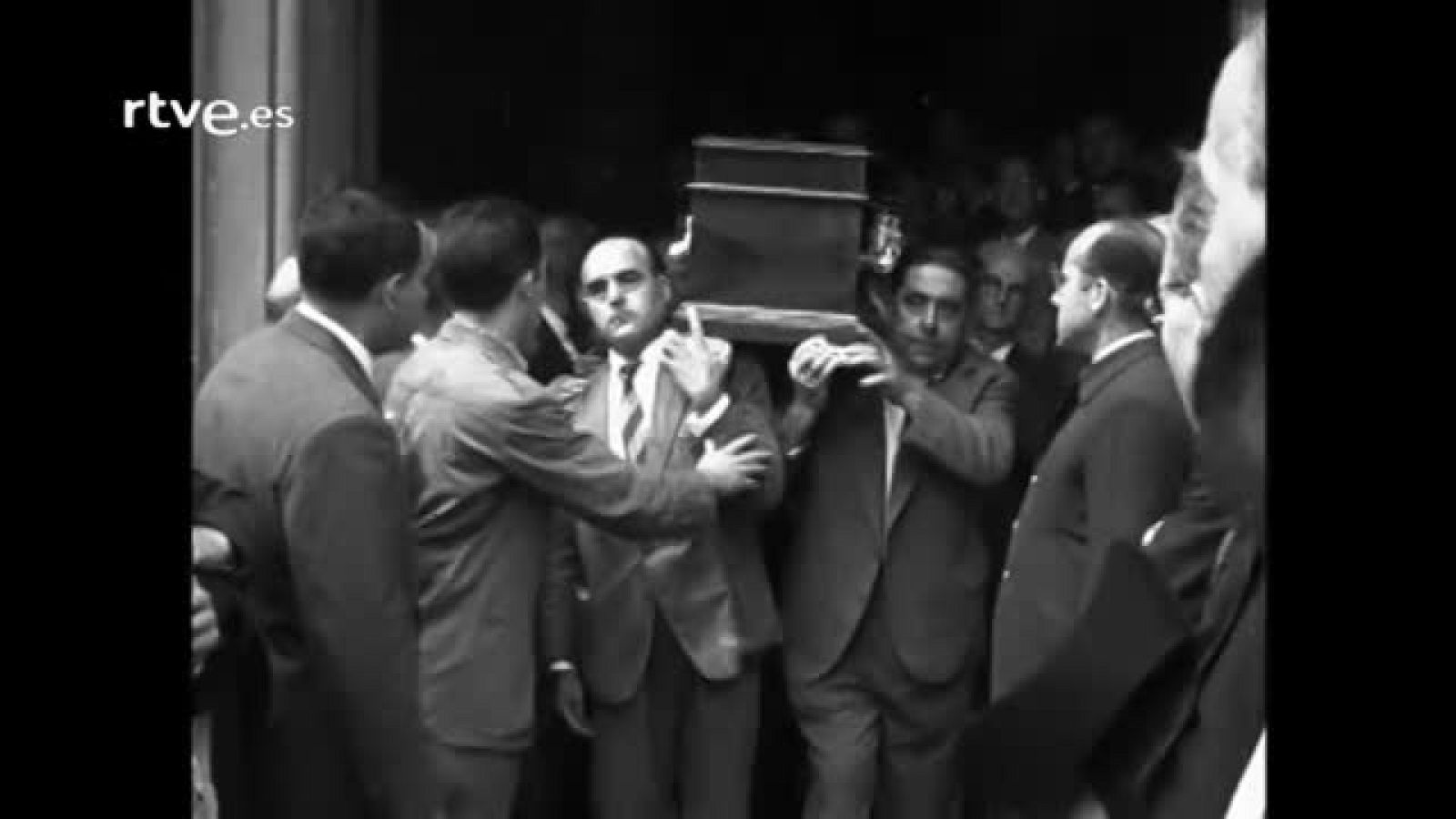 Arxiu TVE Catalunya - Funeral pel tenor Emili Vendrell a Barcelona