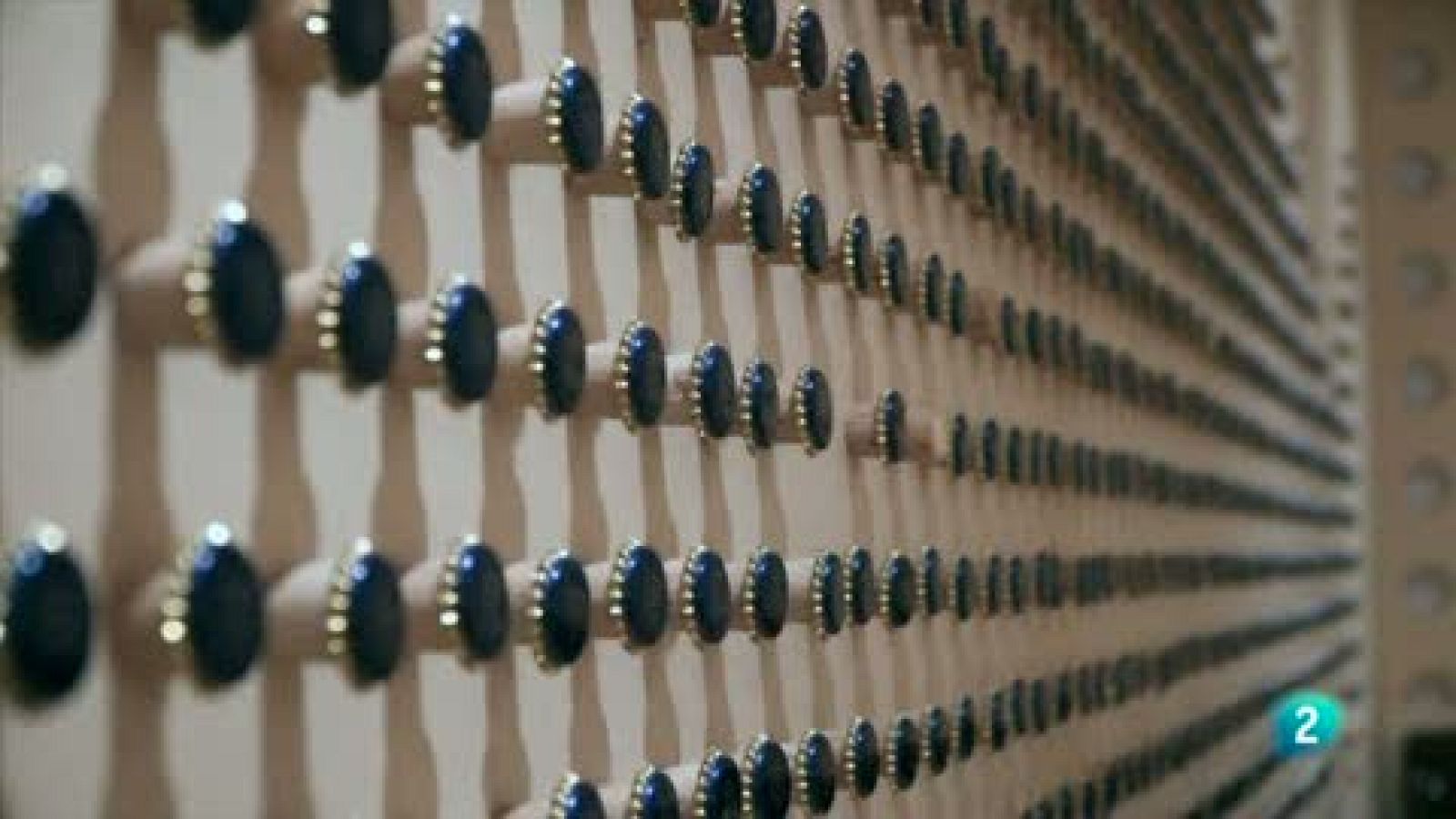 Las Rutas Capone - Berenjena asada, holandesa y queso feta de Ricard Camarena