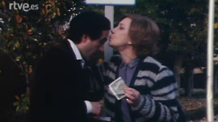 Cine en el Archivo de RTVE - Con h de humor - Gracita Morales presenta 'Guardias y ladrones'