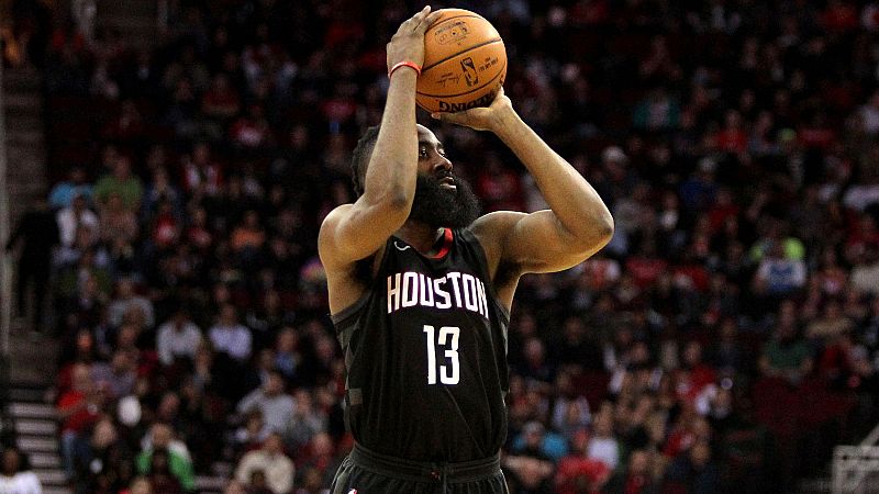 Harden hace historia con un triple-doble de 60 puntos para los Rockets | Ver