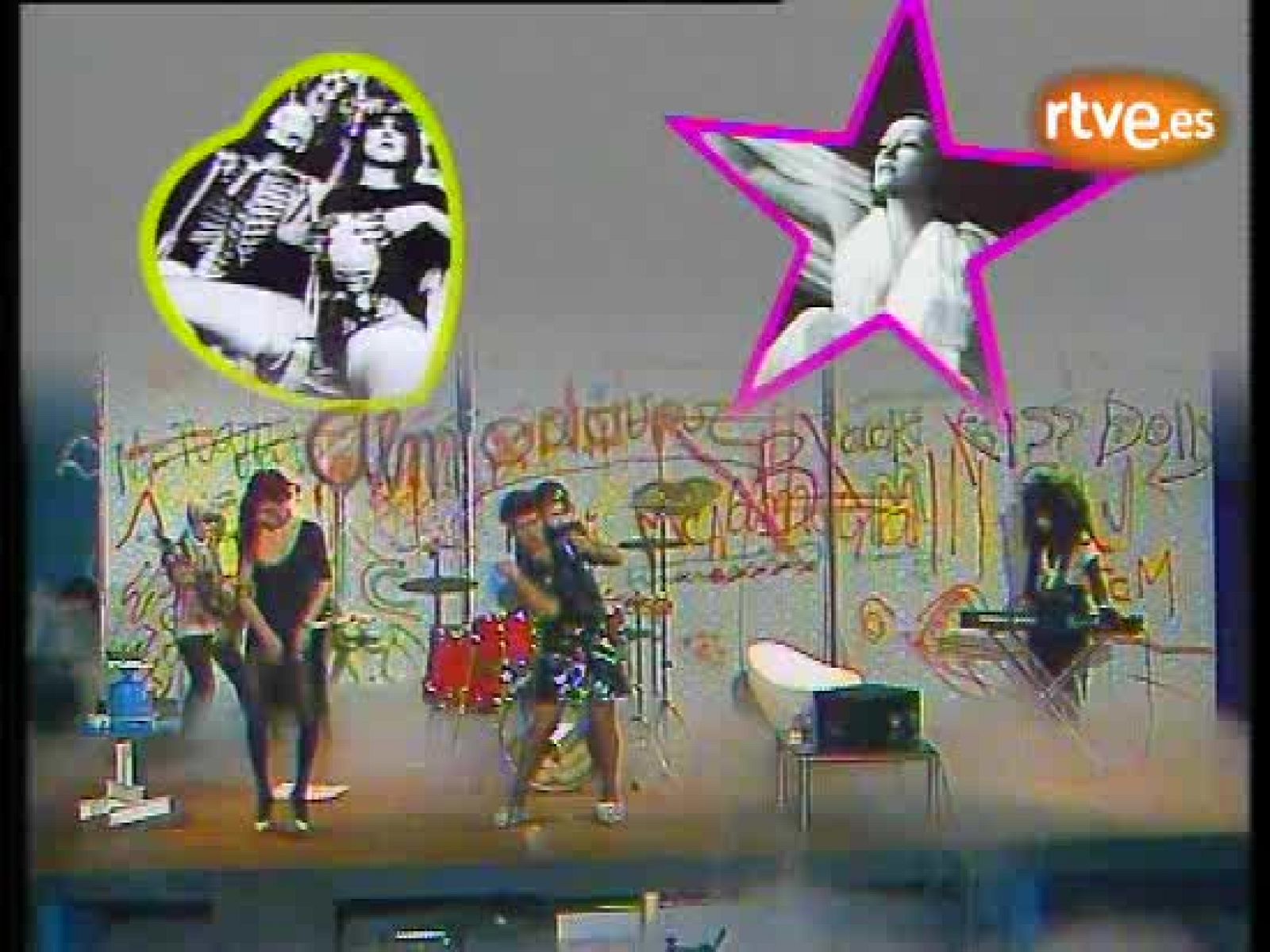 Pedro Almodóvar: Actuación 1983 - Música en el Archivo de RTVE | Ver