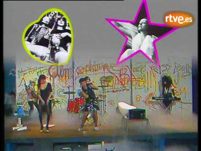 Pedro Almodóvar: Actuación 1983 - Música en el Archivo de RTVE | Ver