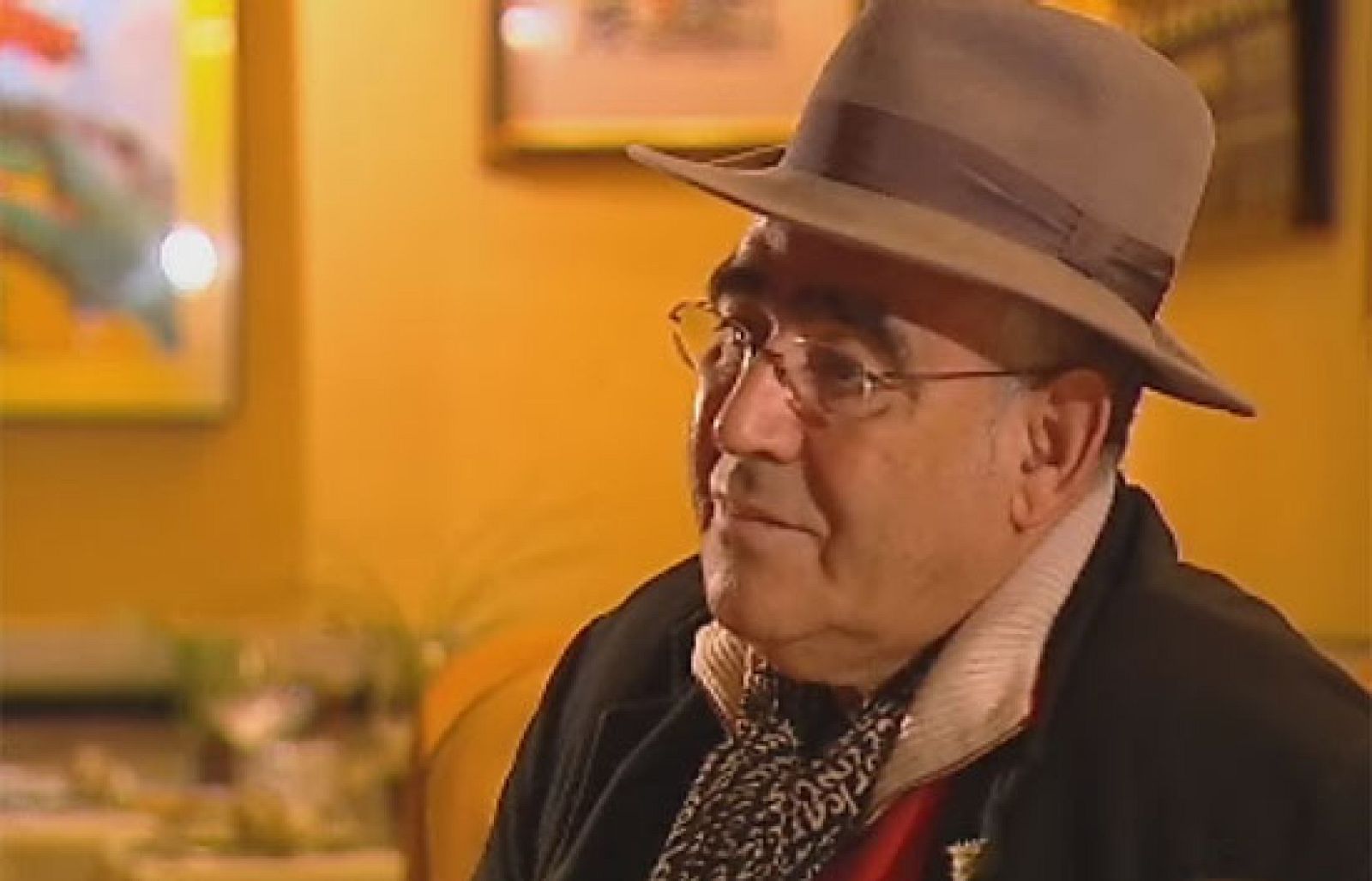 Economía 24H - Entrevista con el restaurador Abraham García - Economía en 24 horas | Ver