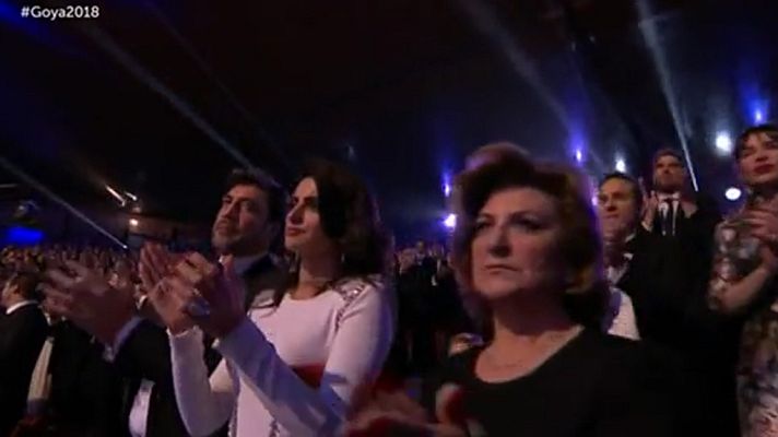 Premios Goya - El público ovaciona en los Goya a Reyes Abades, el maestro de los efectos especiales fallecido esta semana