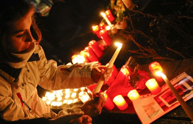 Telediario 1 - Telediario en 4' - 12/03/09