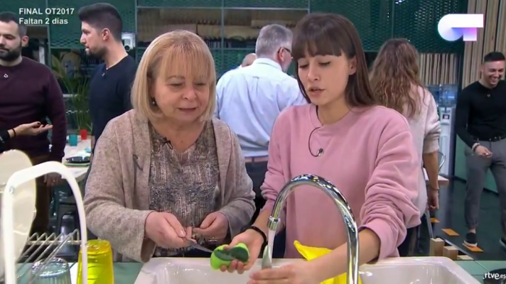 OT 2017 - Encuentro y cena sorpresa con los familiares