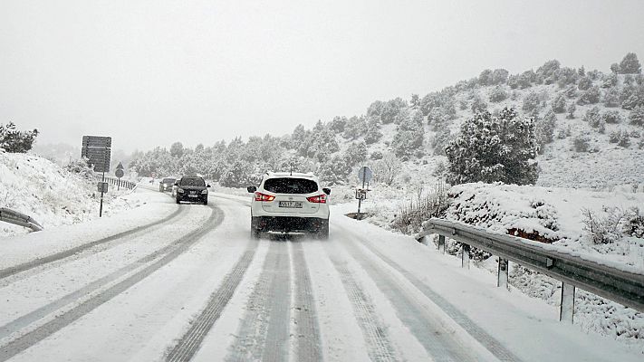 Telediario 1 - Telediario Matinal en 4' - 05/02/18