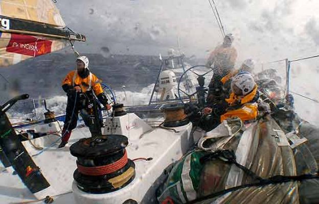  - El líder, frenado en seco