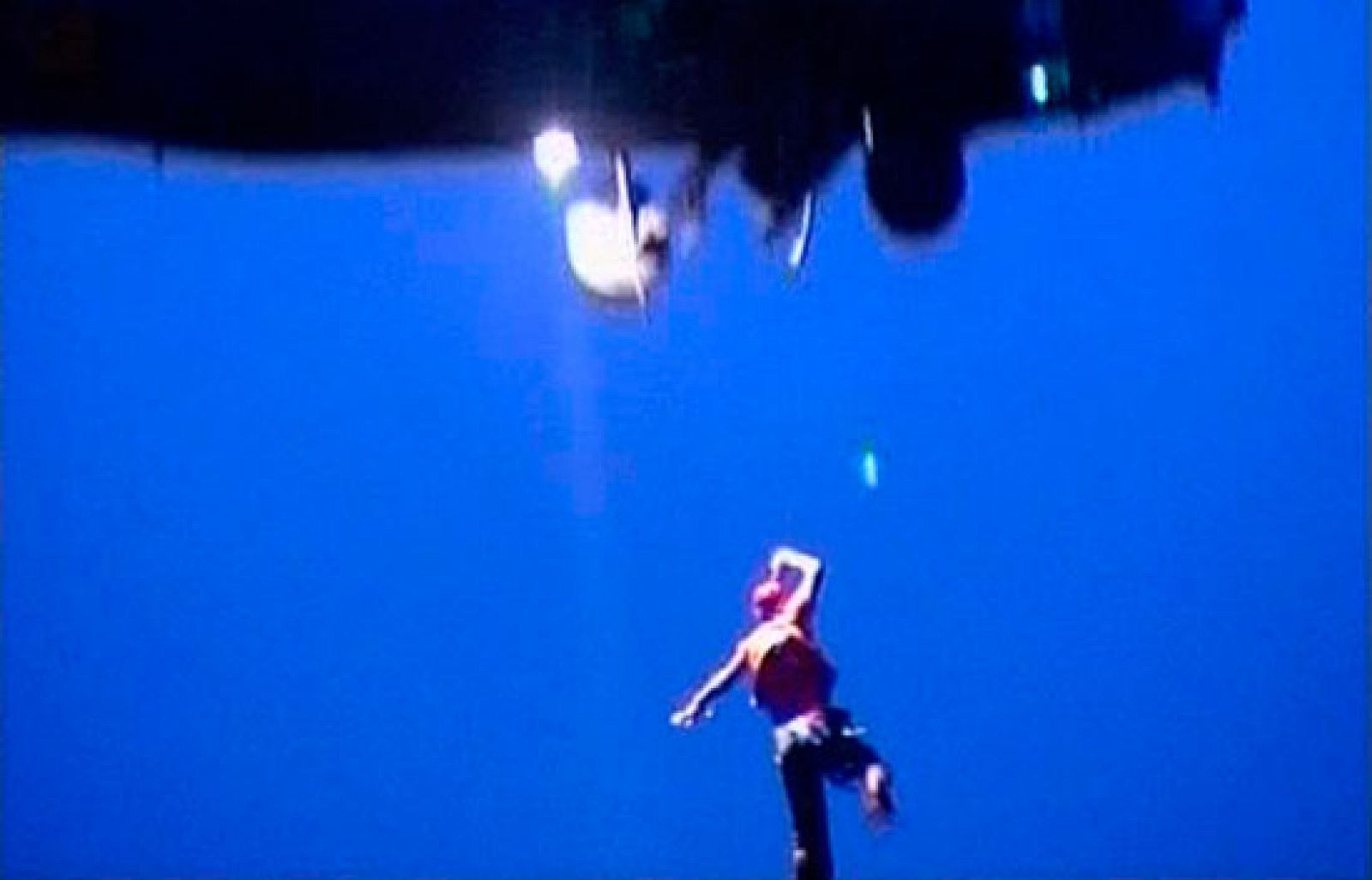 Un joven israelí muere al caer al suelo cuando estaba siendo izado por un helicóptero militar | Ver