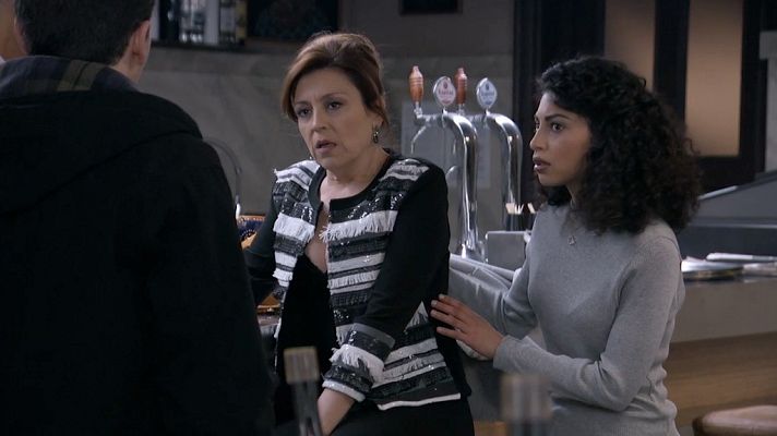 Servir y proteger - La estrategia de María para huir de su cita con Alfredo