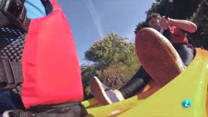 Las rutas Capone - Las Rutas Capone - Roberto navega la ría en Urdaibai