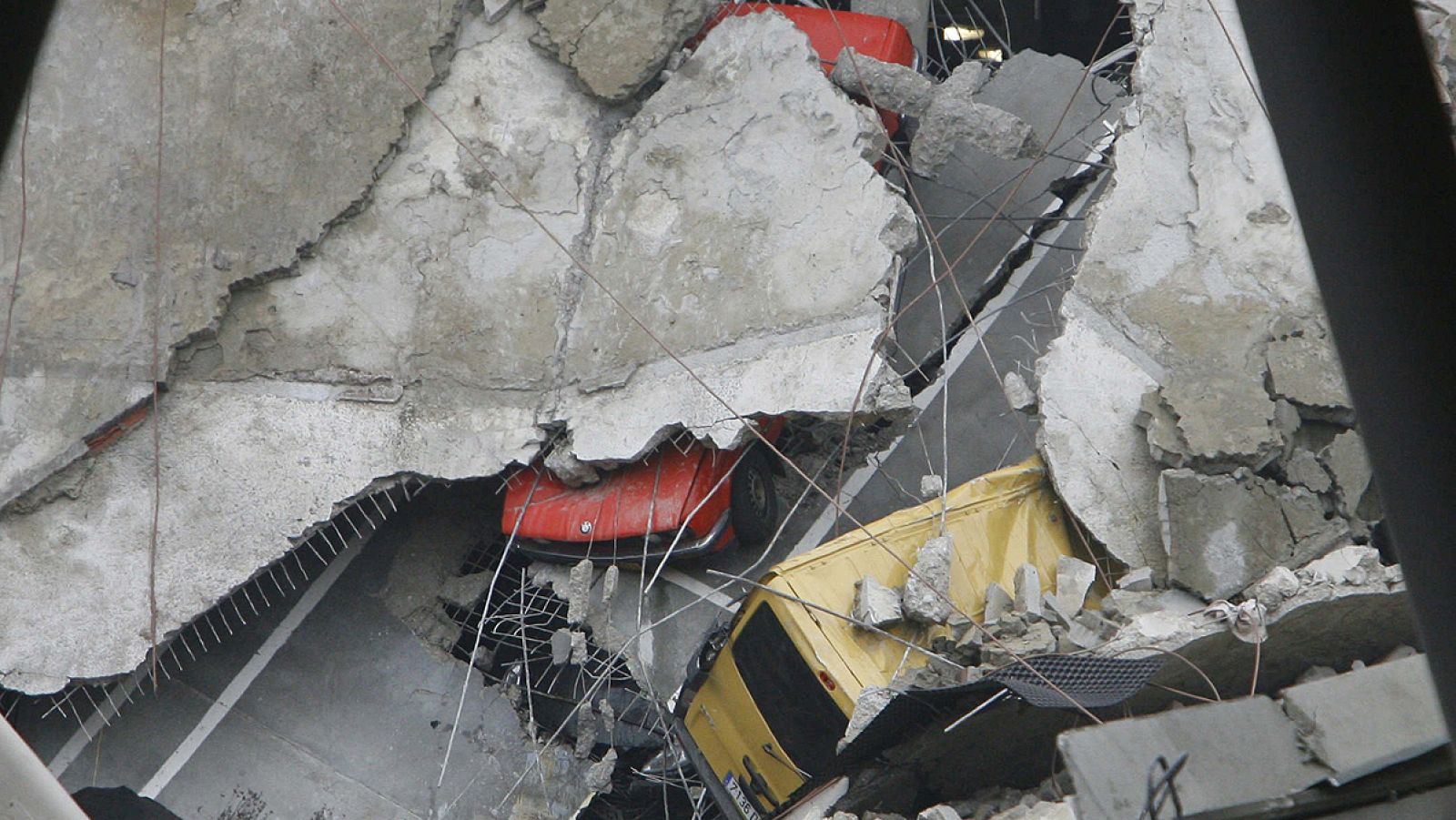 España tendrá que indemnizar por daños morales a los etarras que atentaron en la T-4