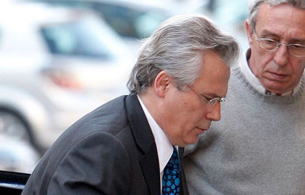  - Garzón sigue la investigación