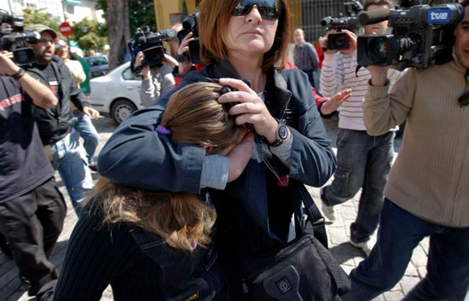 Declara en Sevilla la novia del asesino confeso de Marta del Castillo | Ver