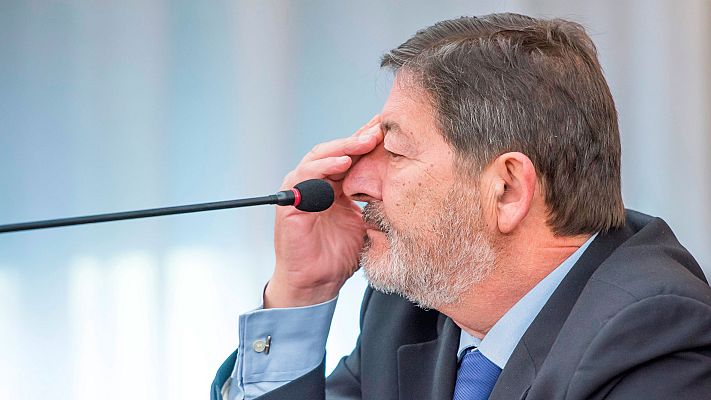 Telediario 1 - Guerrero niega que hablar de "fondo de reptiles" para referirse a la partida de los ERE fraudulentos