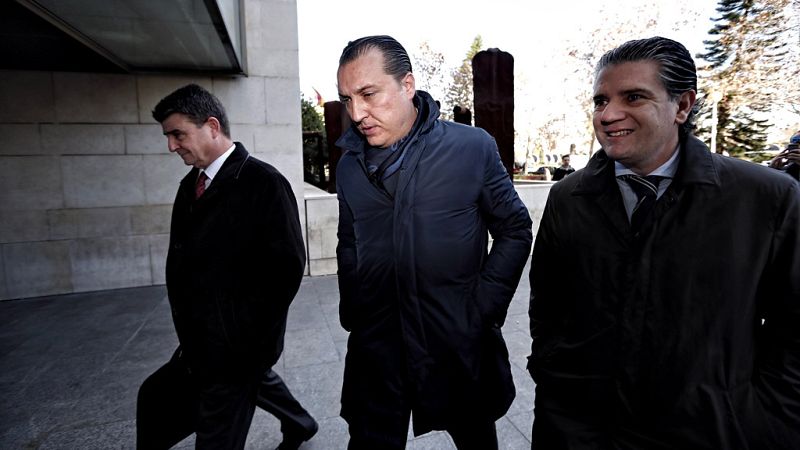 La Fiscalía Anticorrupción reclama una condena de dos años de prisión para 36 futbolistas que integraban las plantillas del Levante y el Zaragoza en 2011 y que supuestamente amañaron el encuentro disputado en mayo de ese año en Valencia (1-2).