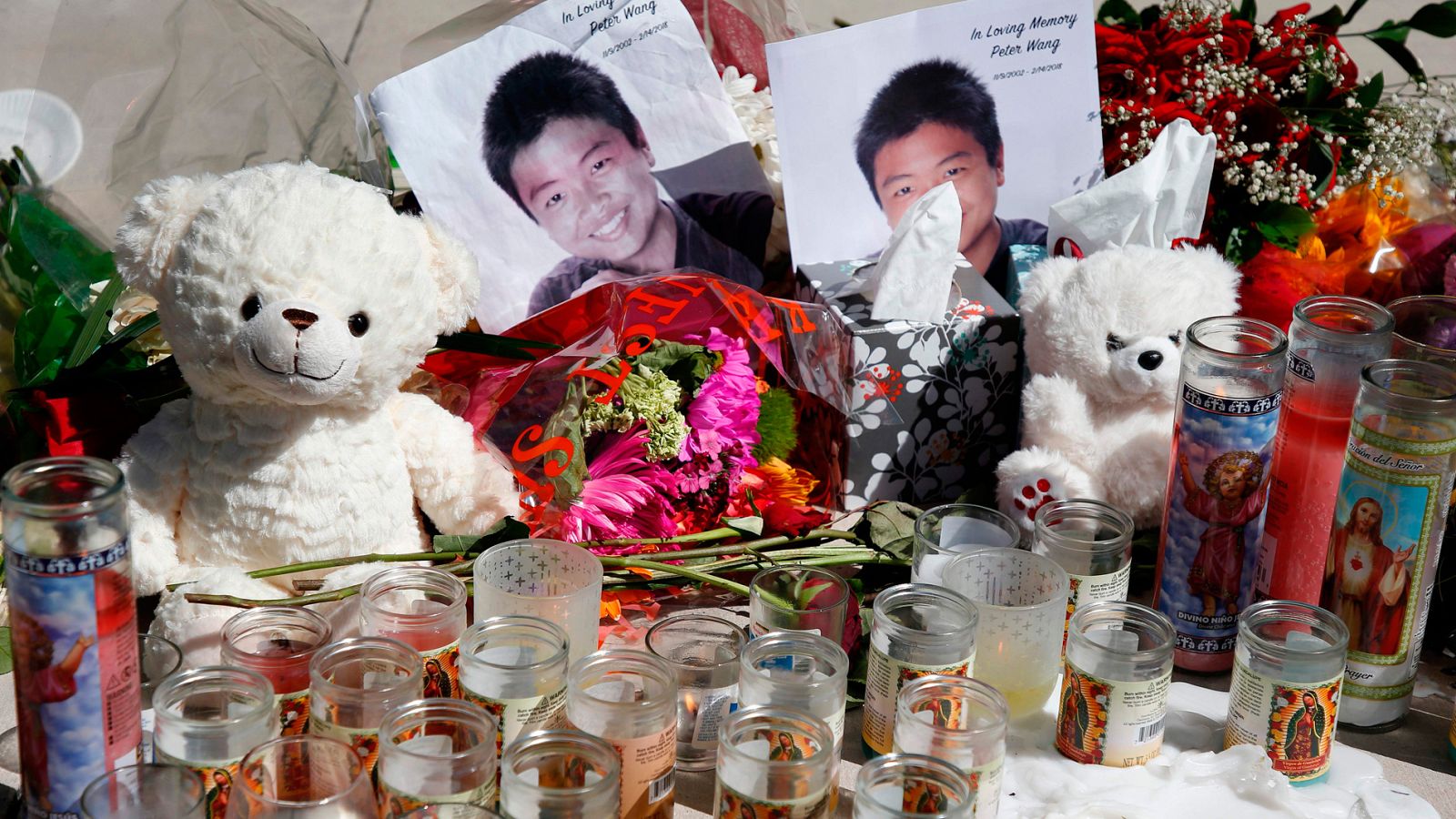 Un superviviente de la matanza de Parkland: "Era uno de mis mejores amigos, no esperaba que se fuera a morir"