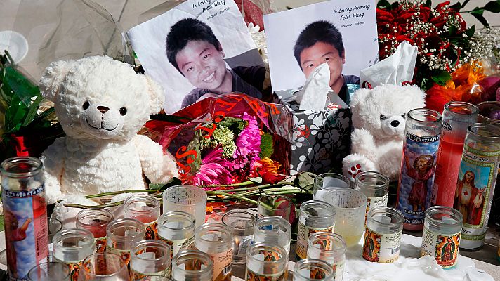 Telediario 1 - Un superviviente de la matanza de Parkland: "Era uno de mis mejores amigos, no esperaba que se fuera a morir"