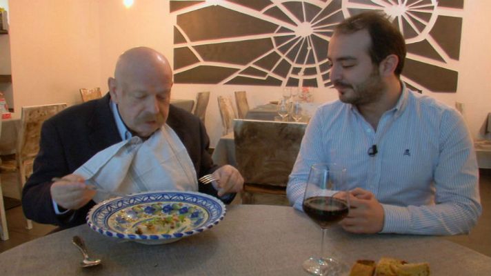 Aquí la Tierra - Canelones de oreja con butifarra blanca
