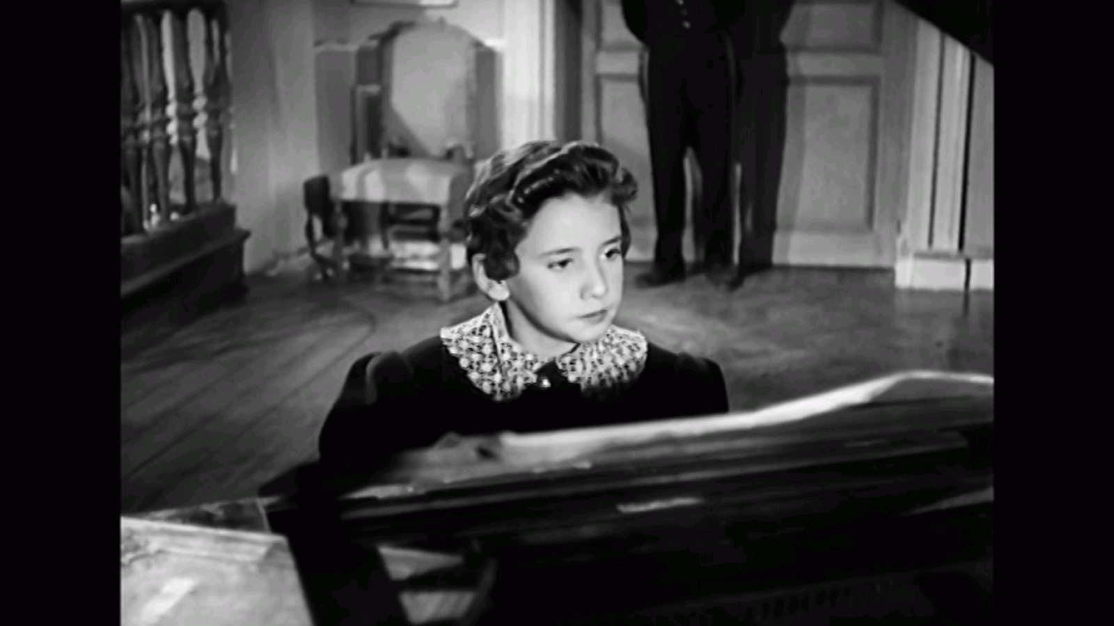 Historia de nuestro cine - Serenata Española - ver ahora
