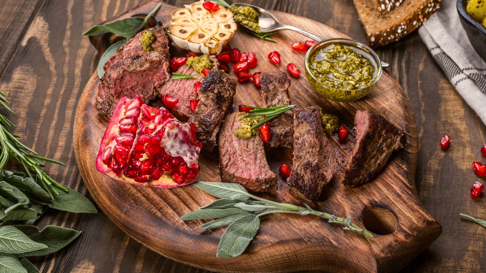 Otros documentales - Comida al descubierto: Canguros, cría de salmón y espárragos - ver ahora