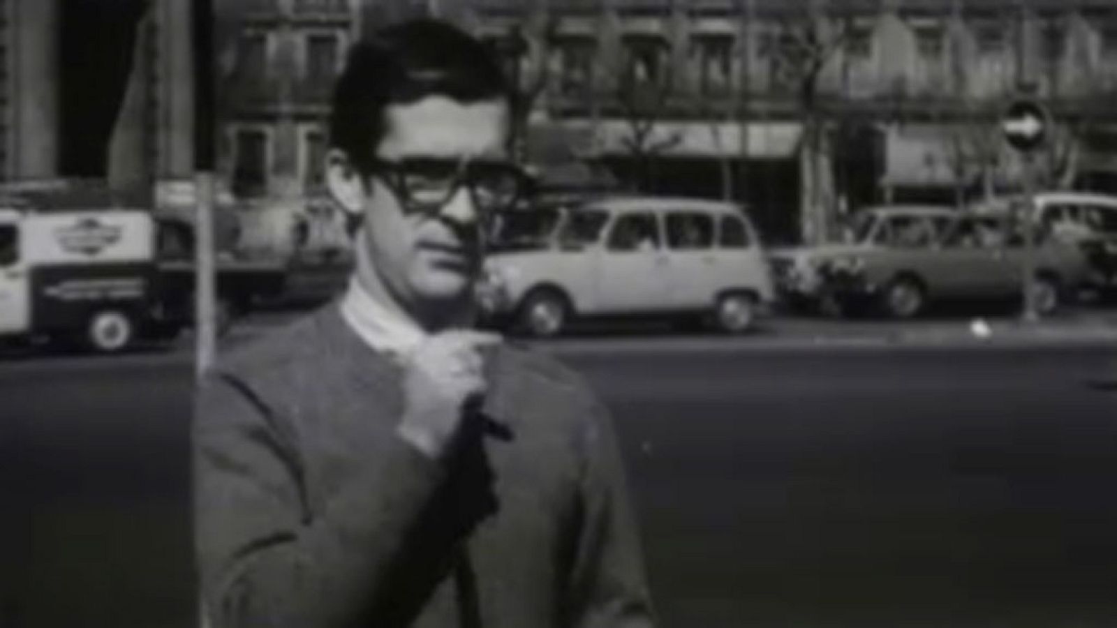 Forges en el programa 'Portavoz' dedicado al humor (1976)