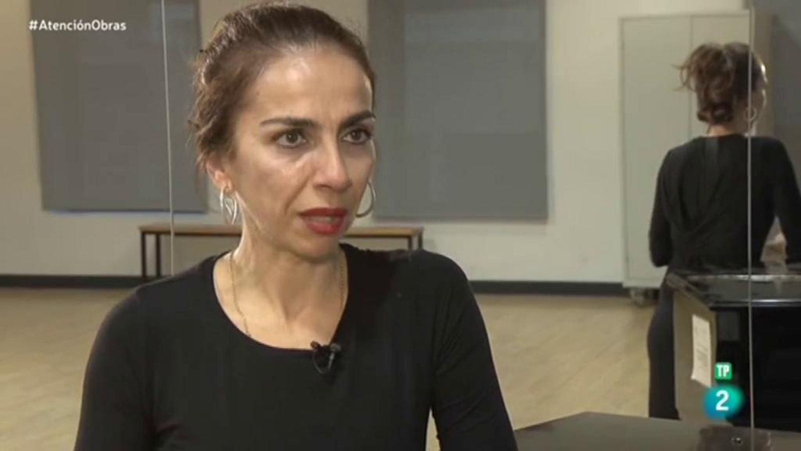 Atención obras - La bailaora Isabel Bayón