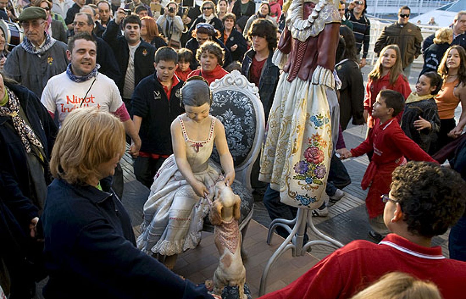 Telediario fin de semana en cuatro minutos - 15/03/09 | Ver