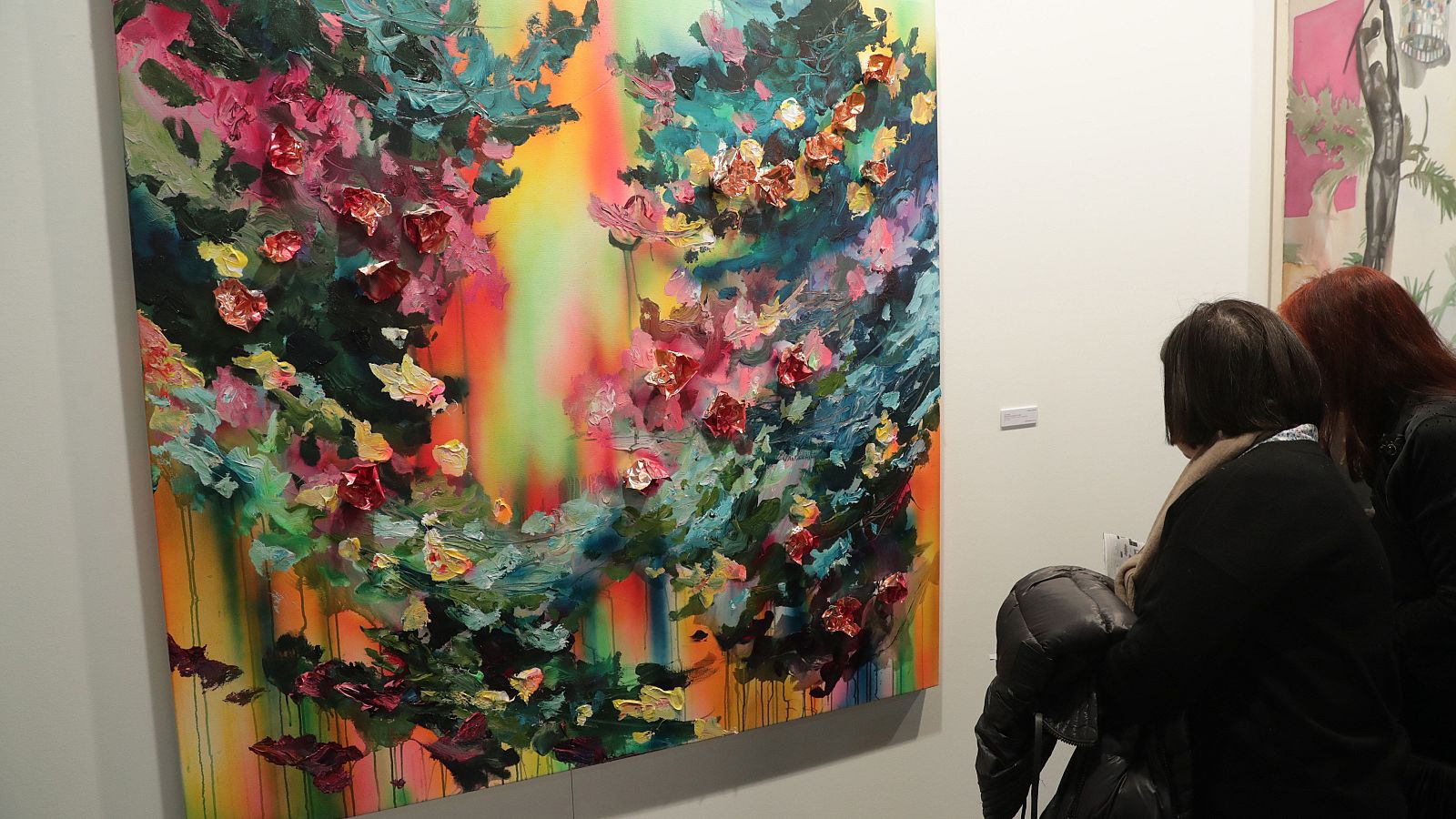 ARCO abre abierto sus puertas al público general: desde obras sin precio a camisetas para apoyar a los autores