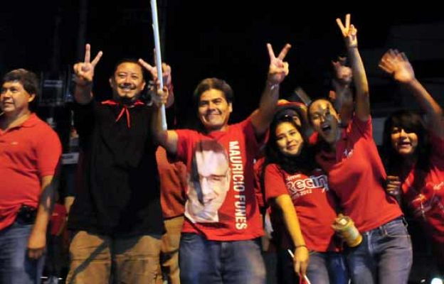  - Funes se proclama vencedor