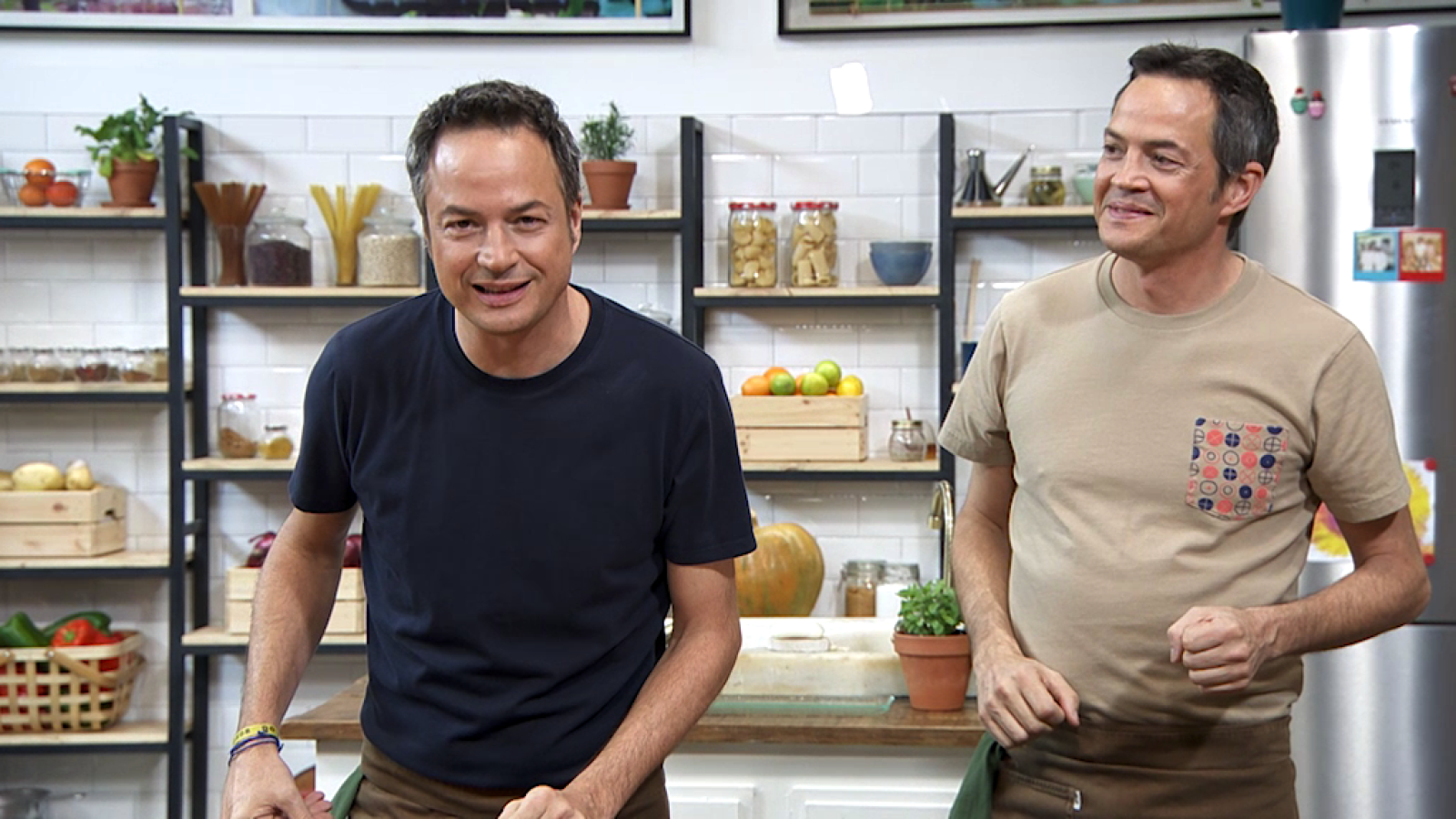 Torres en la cocina - Pasta con almendras y galletas - ver ahora