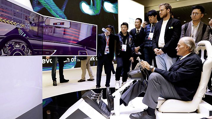 Telediario 1 - Coches electrónicos a solo un clic