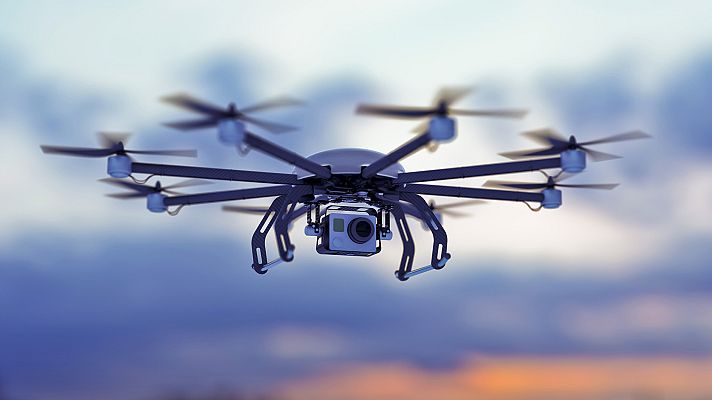 Telediario 1 - La UE unificará la regulación sobre el uso de drones