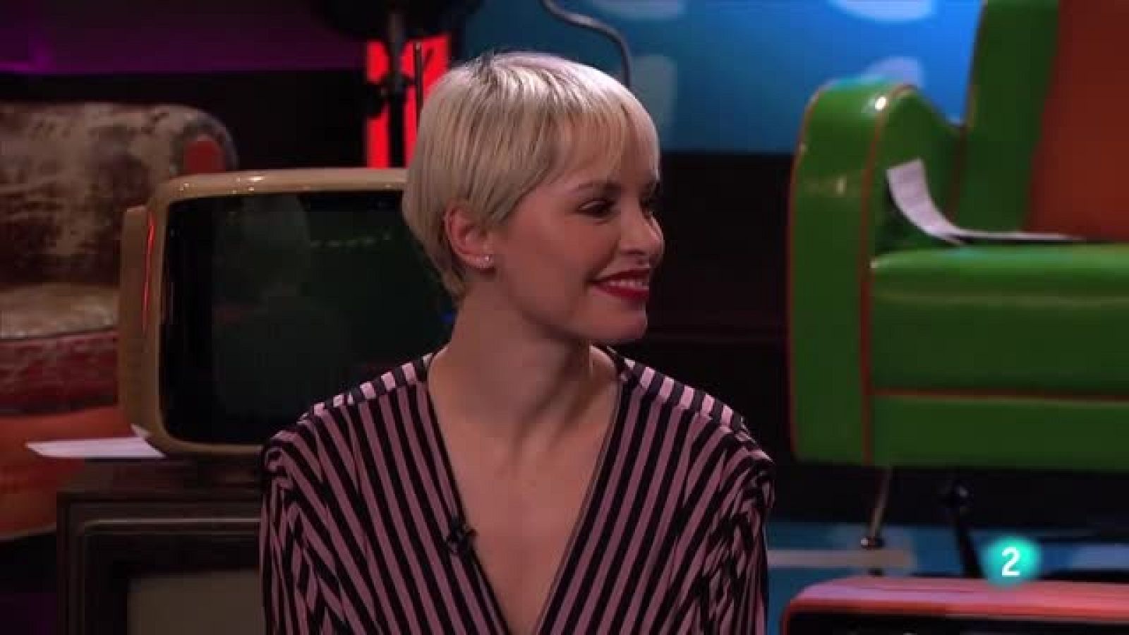 Programa Inesperat - Soraya interpreta el seu nou single titutal "¡Qué bonito!"