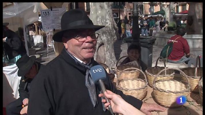 Informatiu Balear - El sol acompanya una diada multitudinària