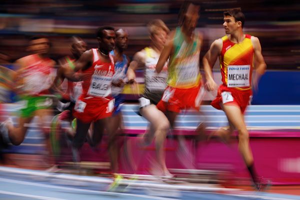 Telediario 1 - Mechaal se mete con autoridad en la final de 3.000