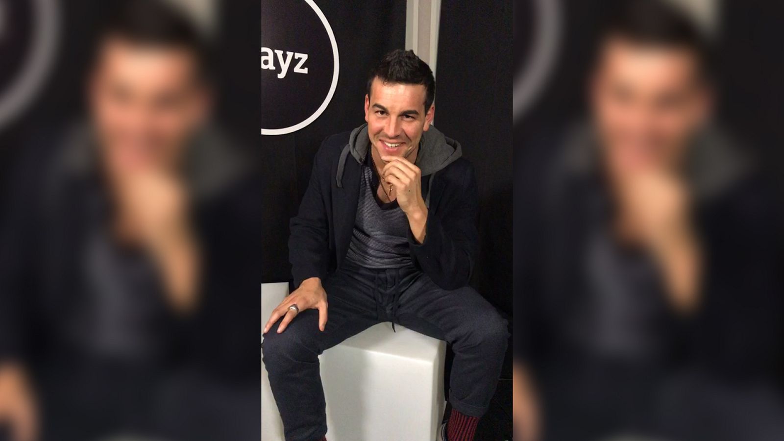 Playzlist - Mario Casas presenta en directo 'Bajo la piel del lobo' - Playzlist | Ver