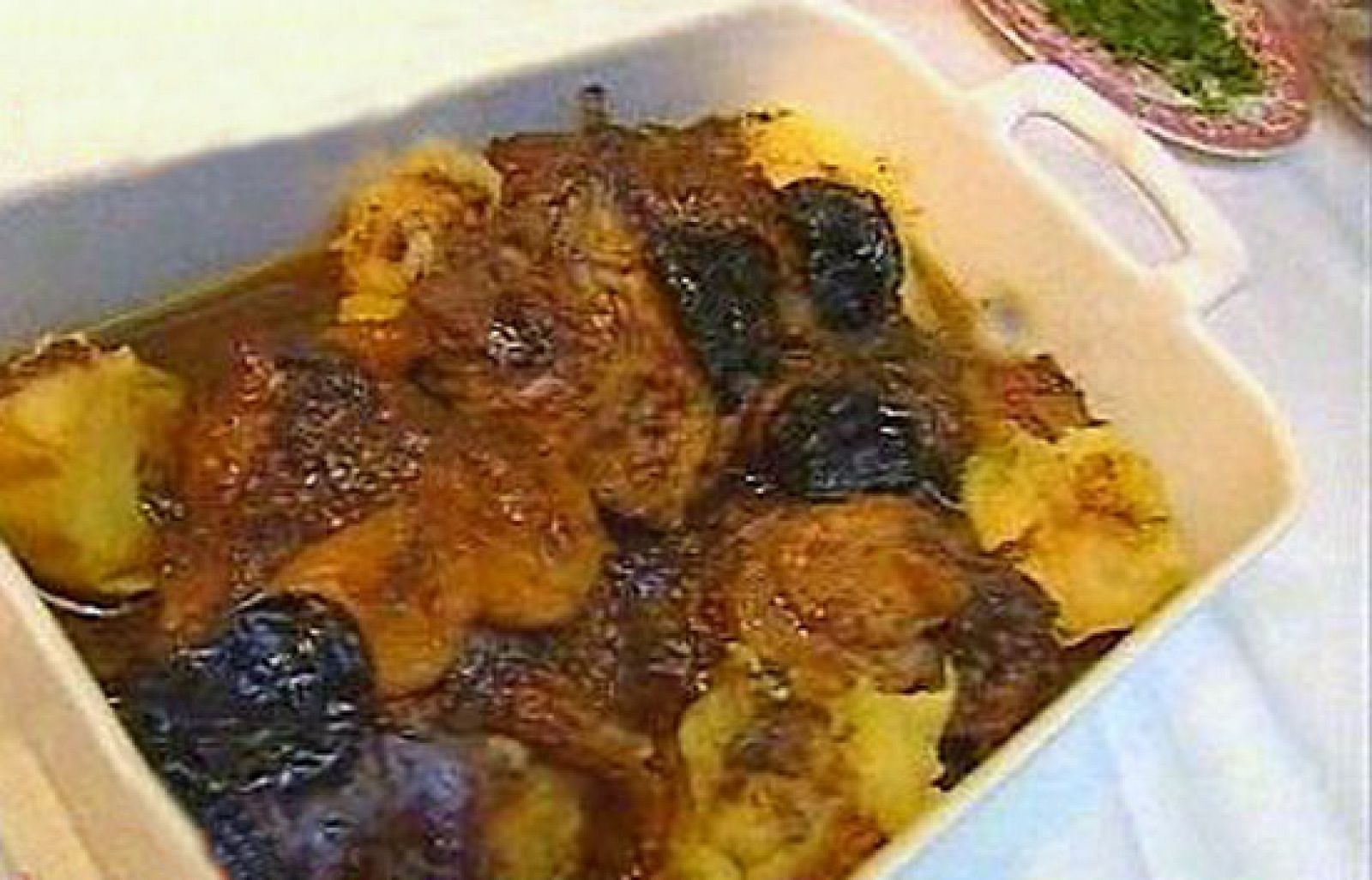 España Directo - Pollo de corral con manzana - RTVE Cocina | Ver