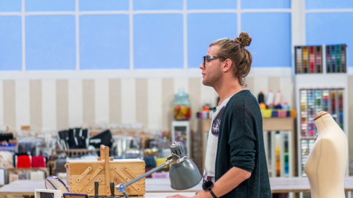 Maestros de la costura - Eduardo se disculpa por su actitud en la prueba