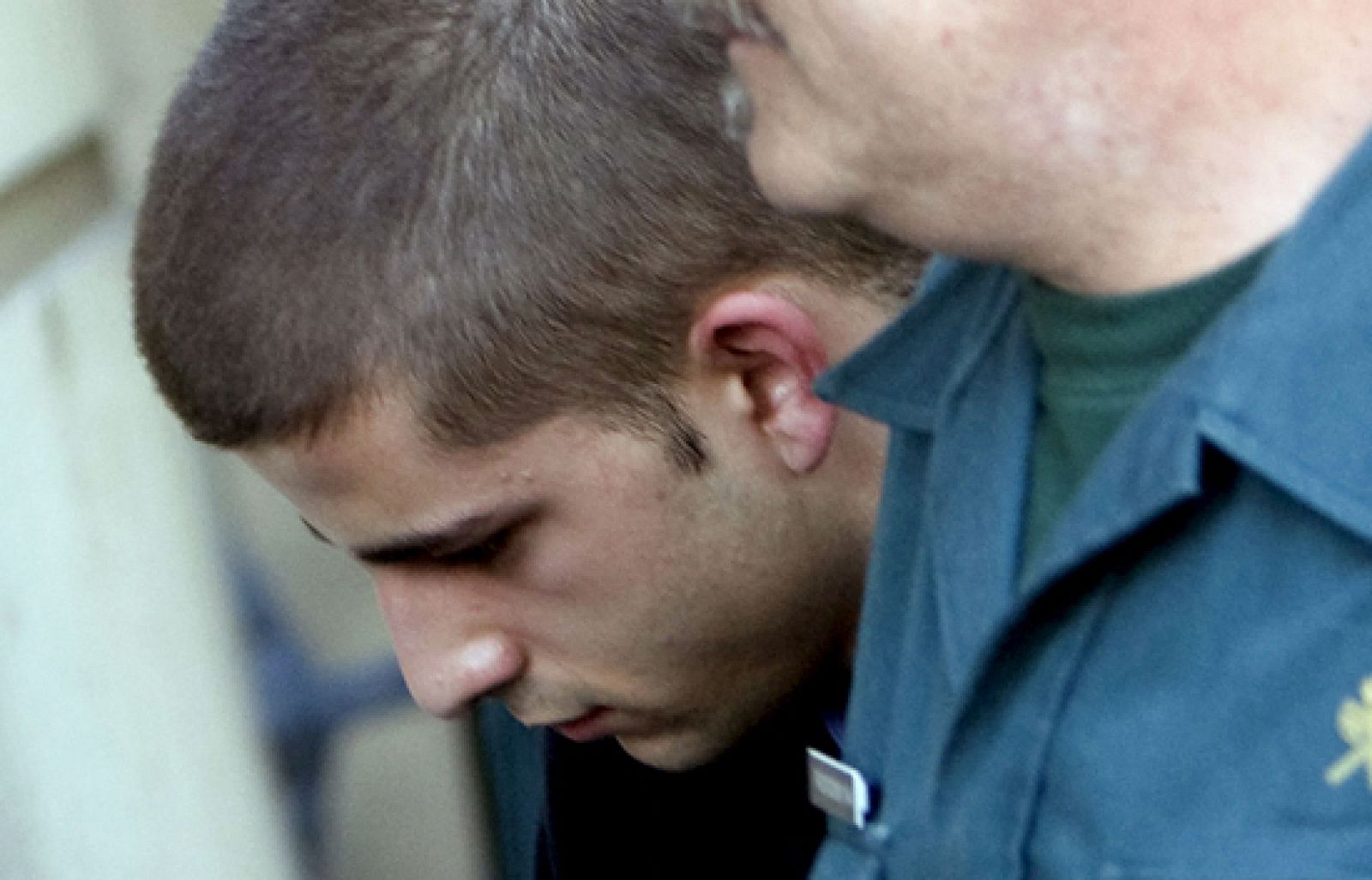 El cambio en la declaración del joven que confesó haber asesinado a Marta del Castillo obliga a replantear la búsqueda | Ver