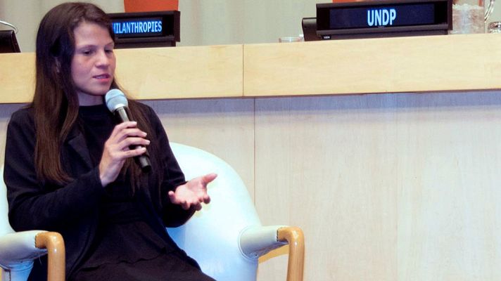 Telediario 1 - Jessica, la joven que salió de la pobreza con una lavadora