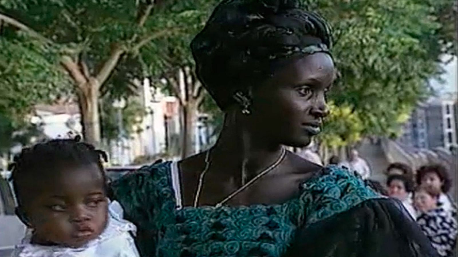 Archivo RTVE - Línea 900 - Contra la ablación