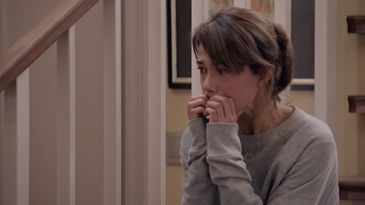 Servir y proteger - ¡Alicia está embarazada!