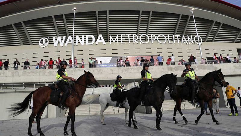 Unos 1.300 efectivos velarán por la seguridad en el Atlético - Lokomotiv | Ver