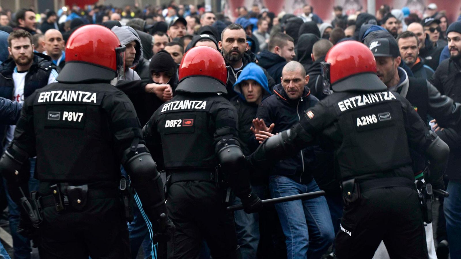 El riesgo de la violencia ultra acecha a los partidos de Atlético y Athletic - Informativo 24h | Ver